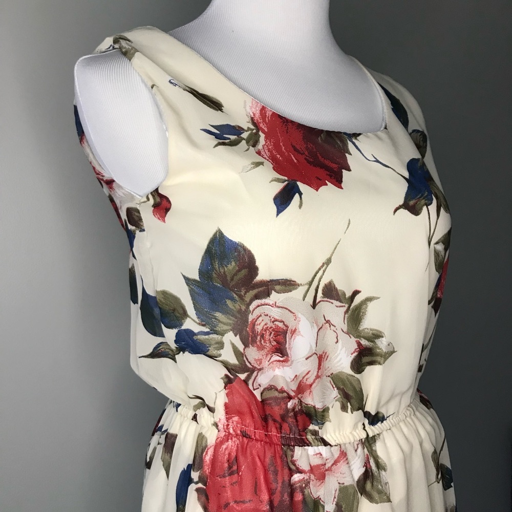 Breezy flowery print midi dress BNWT